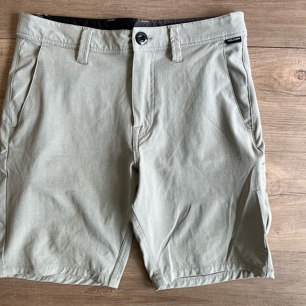 Men’s Volcom Shorts